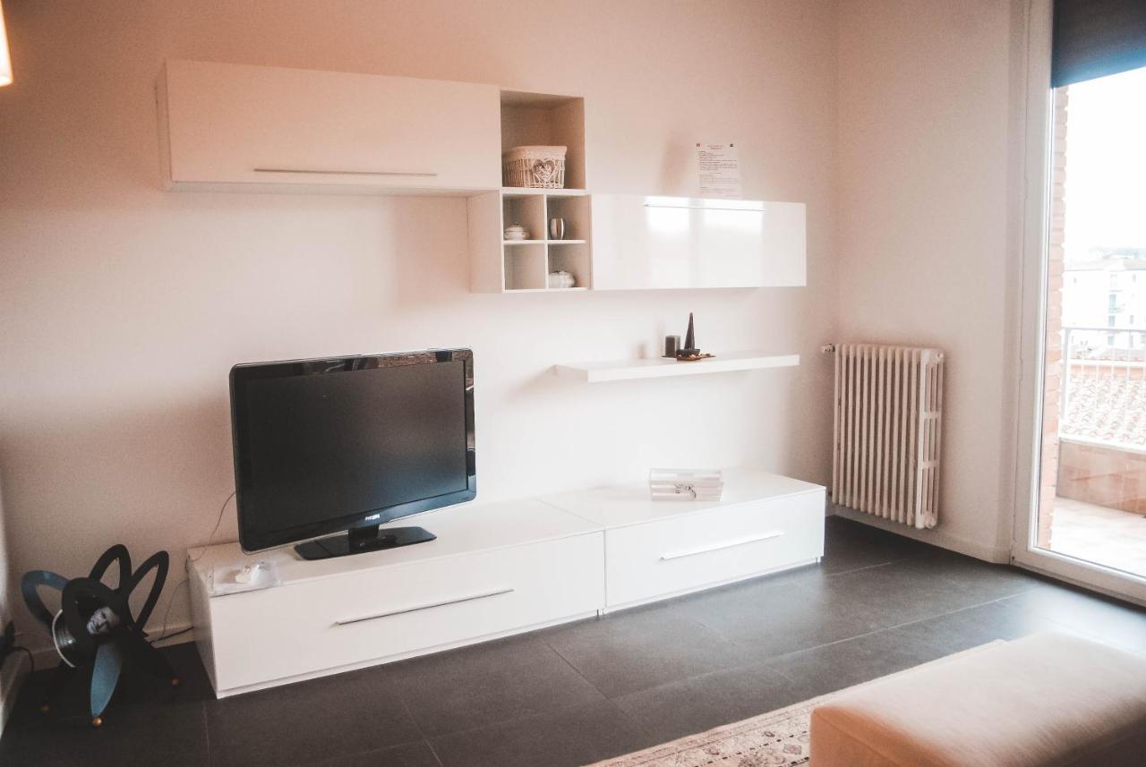 Апартаменты Nova Domus Flat Free Private Parking Сиена Экстерьер фото