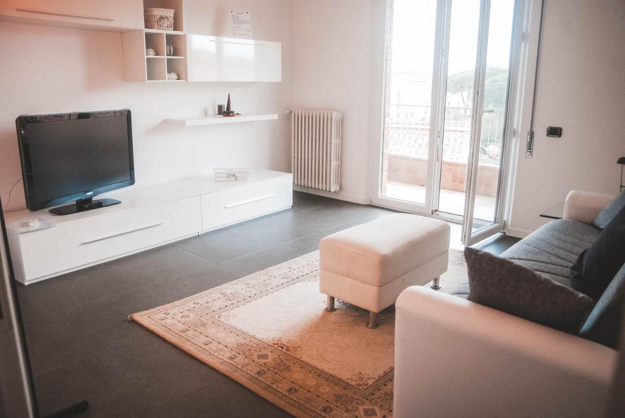 Апартаменты Nova Domus Flat Free Private Parking Сиена Экстерьер фото