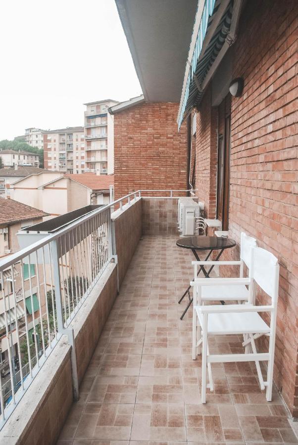 Апартаменты Nova Domus Flat Free Private Parking Сиена Экстерьер фото
